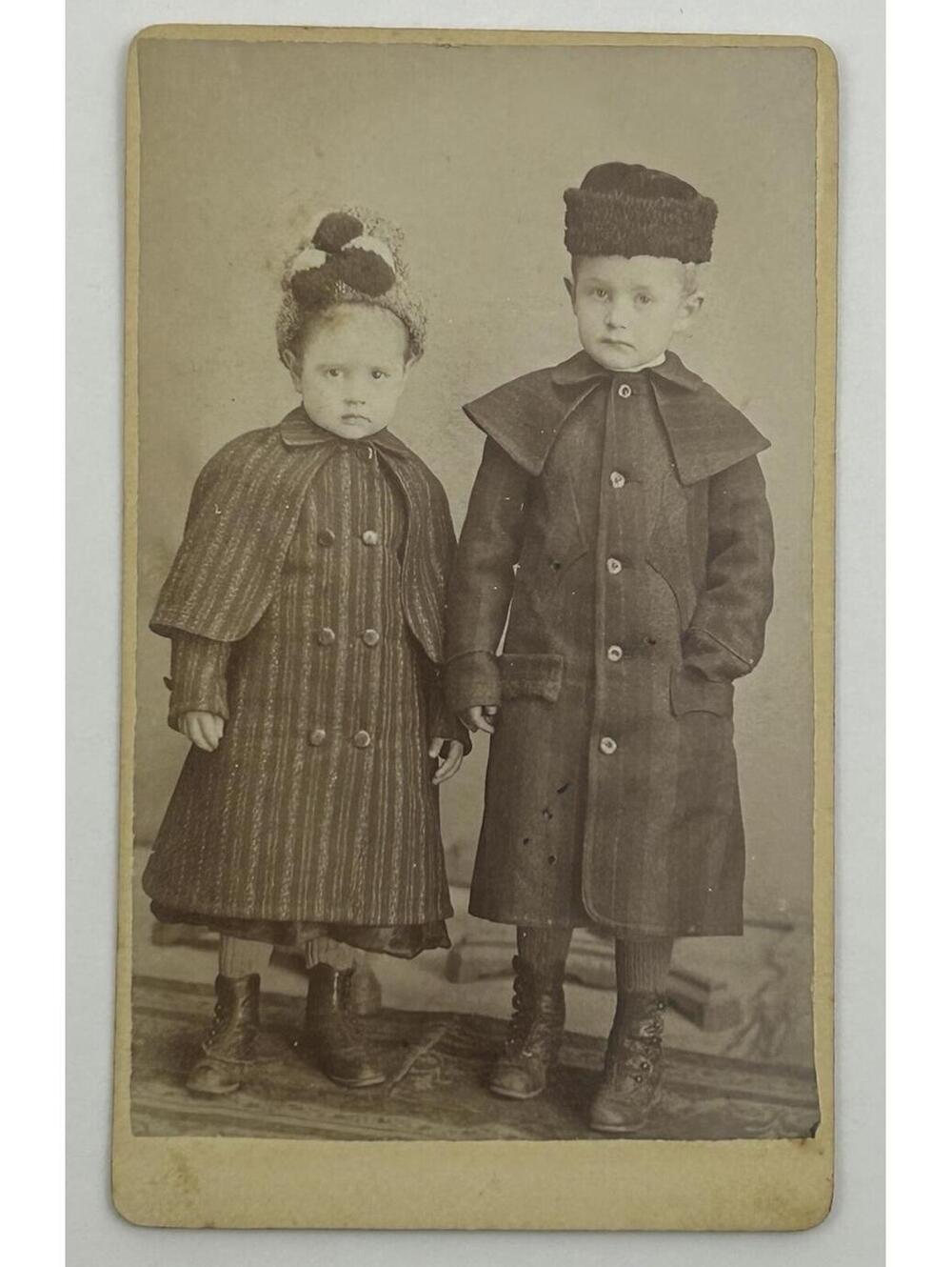 Antique Minneapolis MN CDV Photo Victorian Children Chase Photographer  F-2